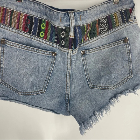 Free People distressed tapestry short denim cutoffs 28 festival shorts - Picture 2 of 5